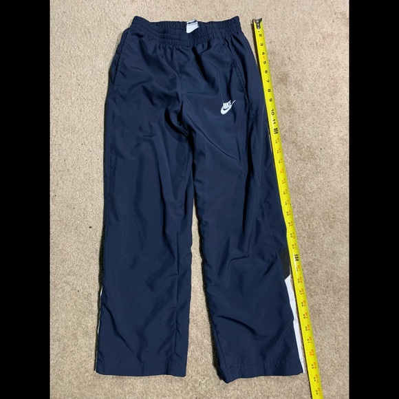 Boys lot of 2 sweats : Nike (M) polyester and Old Navy (L) cotton xlnt cond - Picture 5 of 11